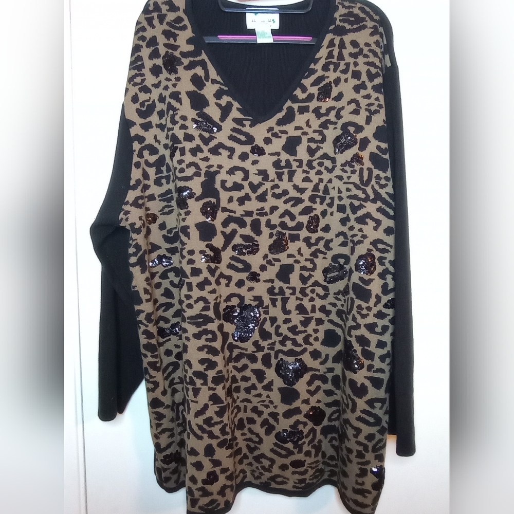 Vintage Quacker Factory Leopard Print Sweater with Sequins